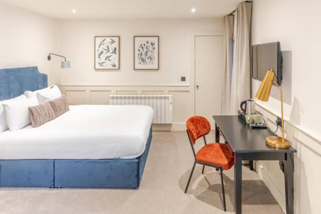 Brooks Hotel