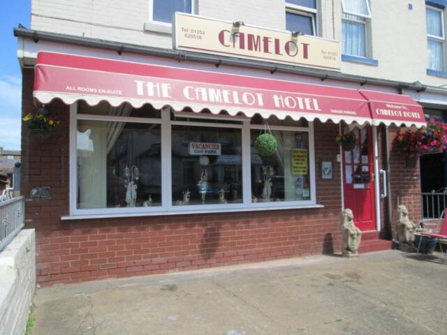 Camelot Hotel – Couples Only