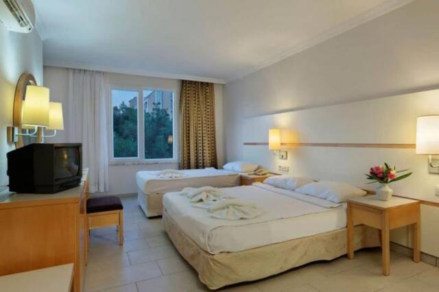 Coralis Tatil Köyü