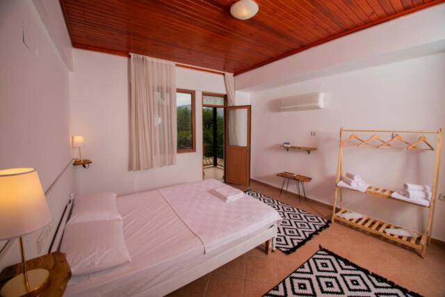 Deer Valley Lounge Boutique Hotel