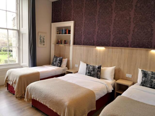 Dene Guest House, New Town