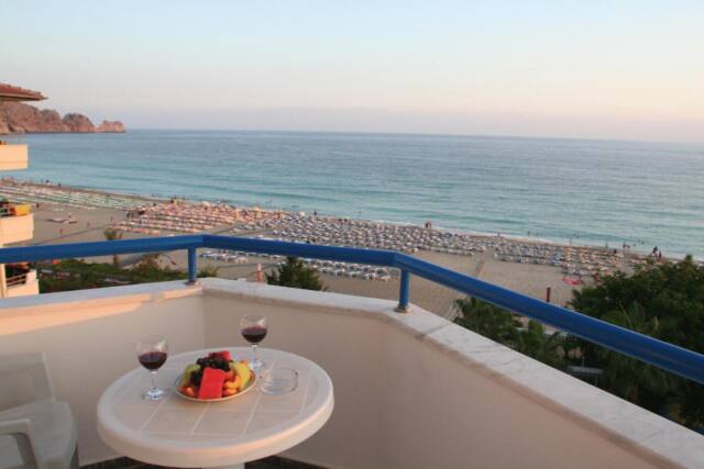 Elysee Beach Hotel