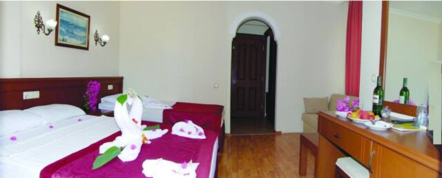 EMBASSY Hotel