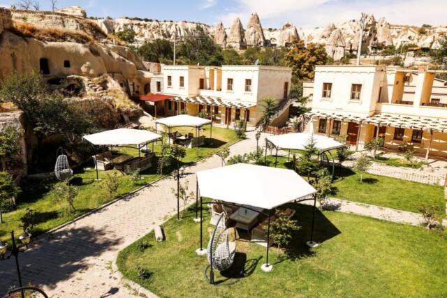 Empire Cave Hotel