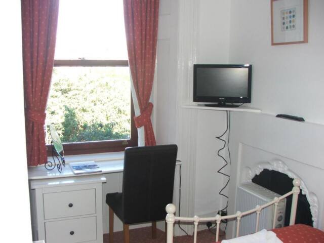 Eyre Guest House