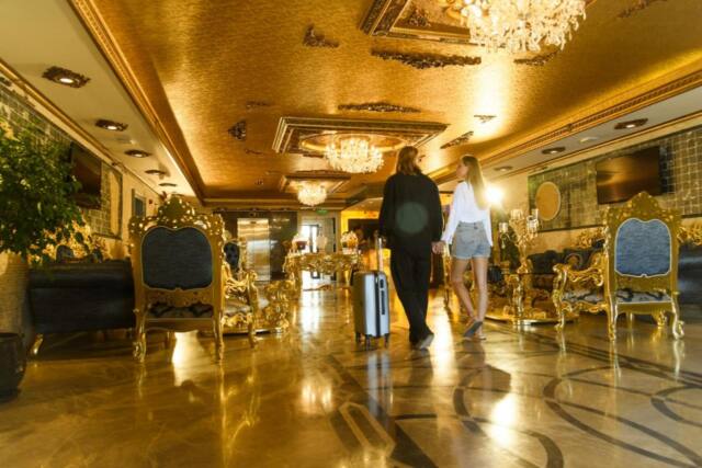 Five Diamonds Hotels