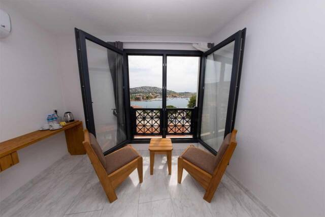 Foça Kybele Hotel