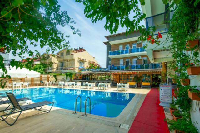 garden alis hotel
