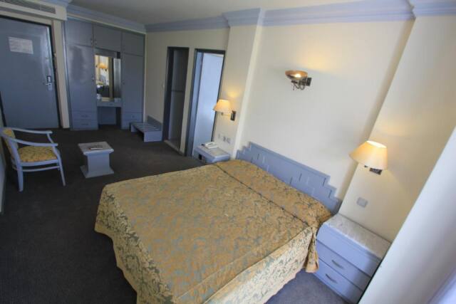 Grand Ozcelik Hotel