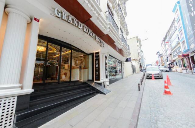 Grand Rosa Hotel