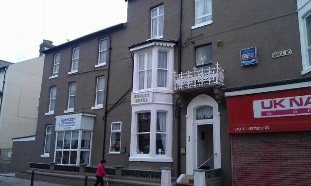 Honley Hotel