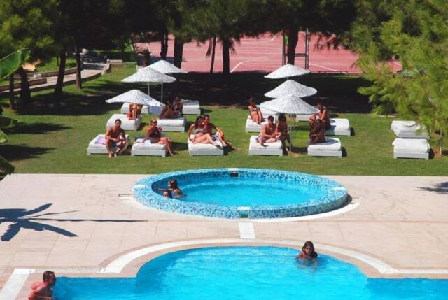 Hotel Flora Suites – All Inclusive