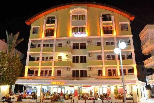 Hotel Mitos