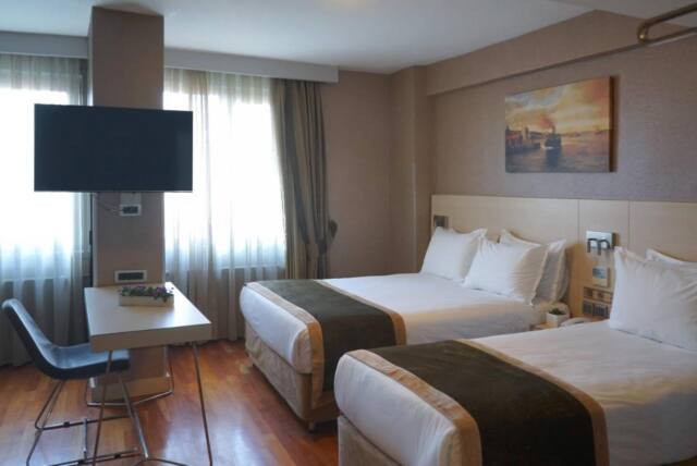 Hotel Troya