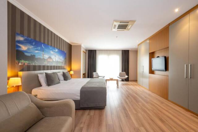 Klas Hotel