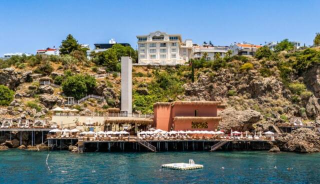 La Boutique Hotel & Suites