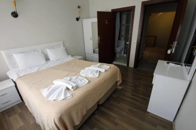 Life Apartments
