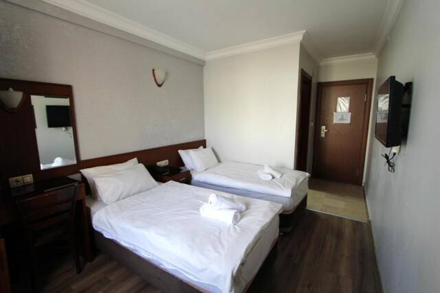 Lyon Hotel İstanbul