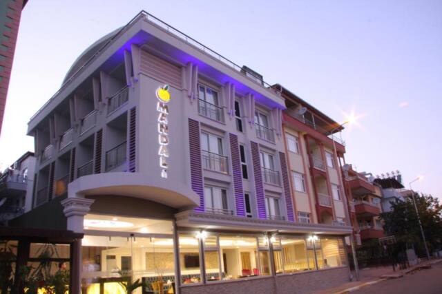 Mandalin Hotel