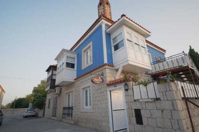 Masli̇na Otel