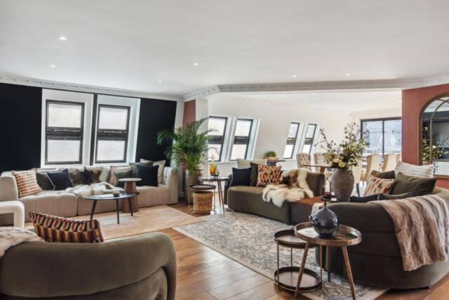 Mayfair House