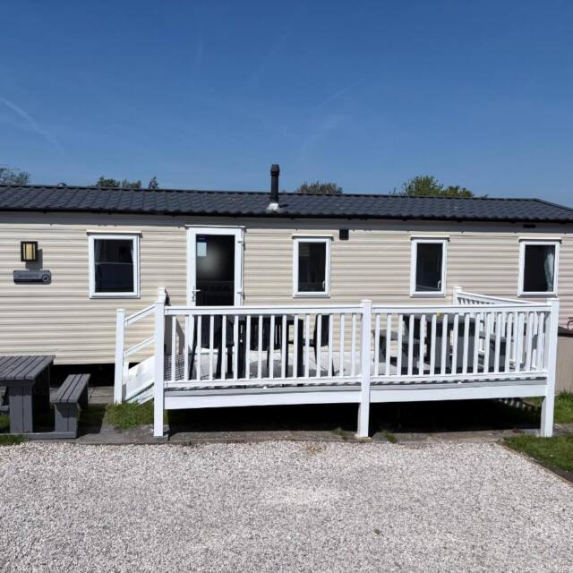 McCanns Caravan Marton Mere