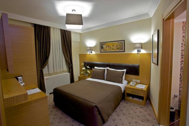 Mirilayon Hotel – Old Town