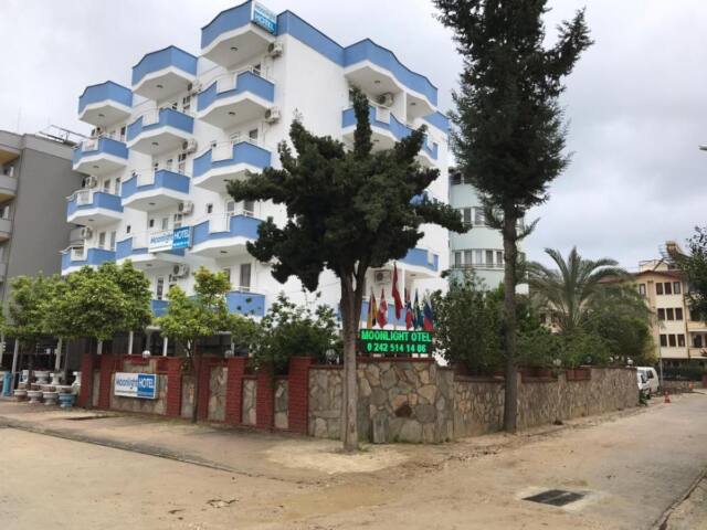 moonlight hotel