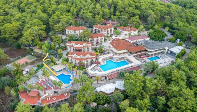 Nicholas Park Hotel