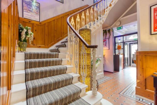 No.32 Hotel
