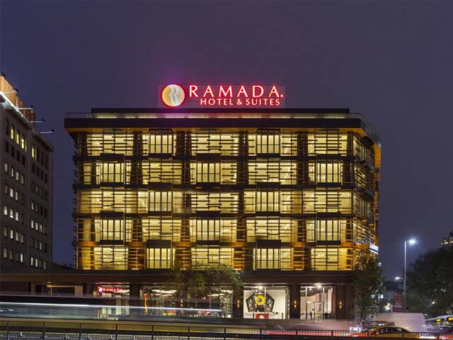 Ramada Hotel & Suites by Wyndham Istanbul- Sisli