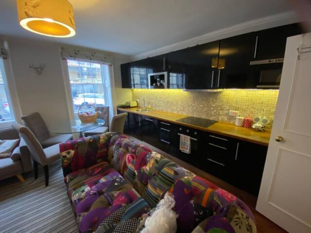 Rivers Street Georgian City Apartment