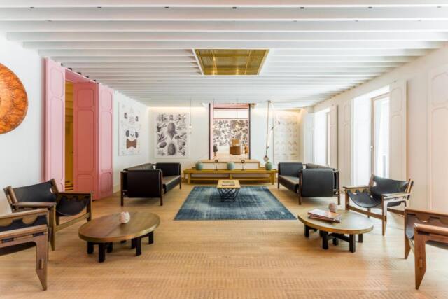 Superior King Suite