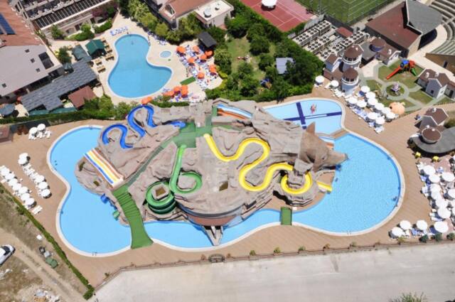 Rox Resort Hotel