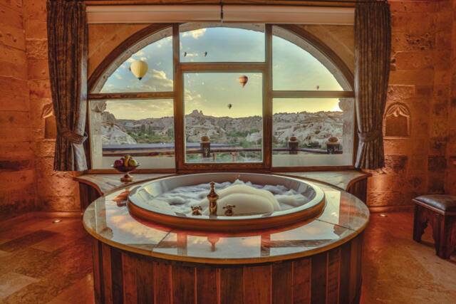 Şah Saray Cave Suites Halal Hotel