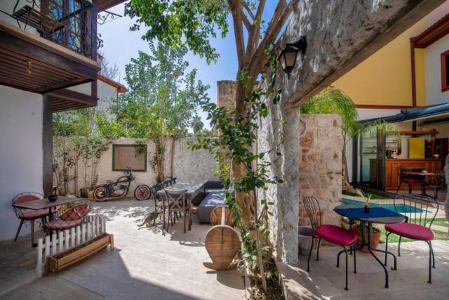 Saye ‘Simple Room’ Kaleiçi&Oldtown