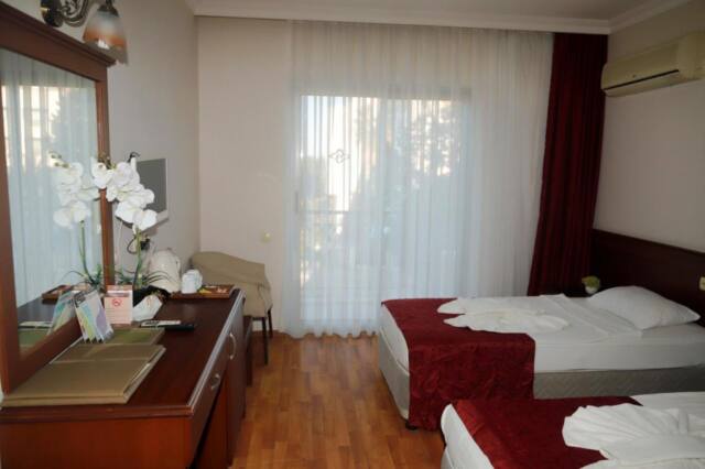 Sea point Quality Resort