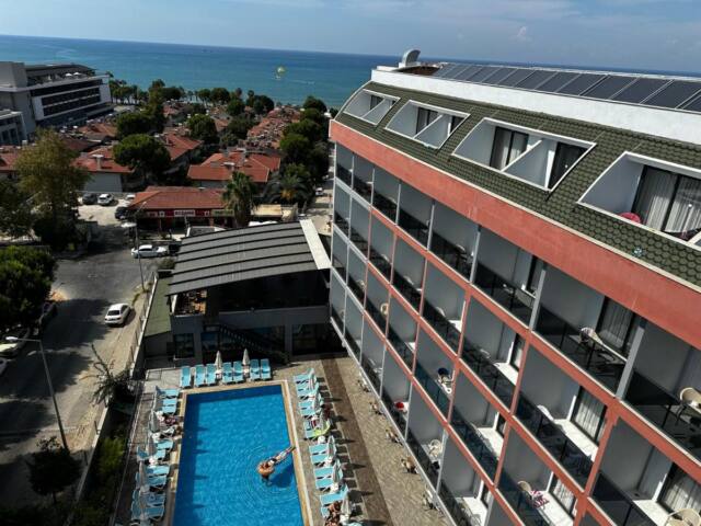 SiDE GOLDEN ROCK HOTEL&SPA
