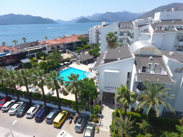 Sonnen Hotel