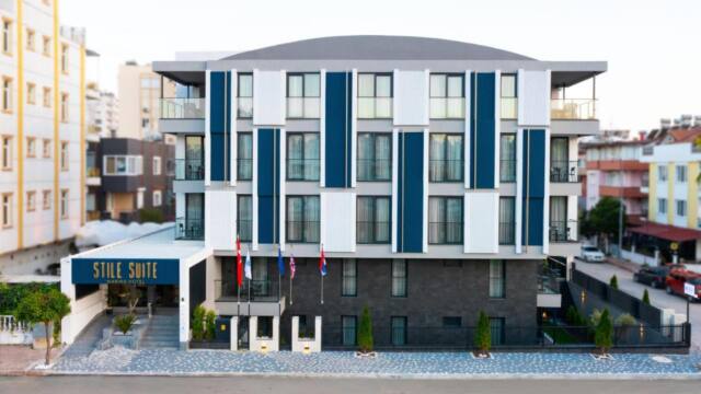 Stile Suite Marine Hotel