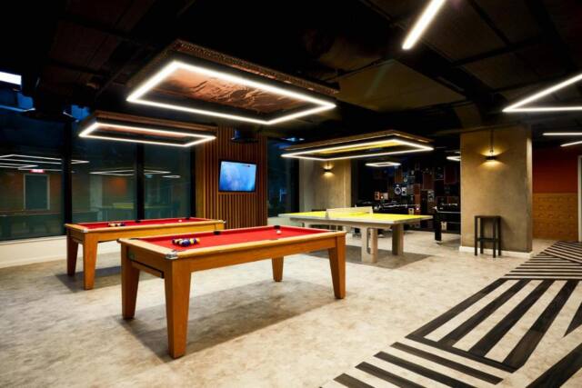 Student Only – Premium Studios with Breakfast at Vita Circle Square in Manchester