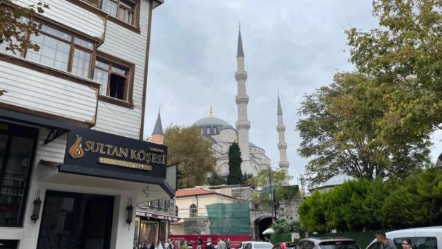 Sultan Corner Suites