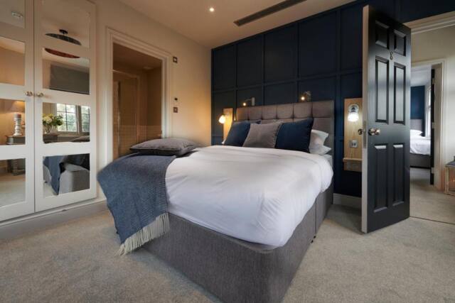The Bridge Pub & Rooms