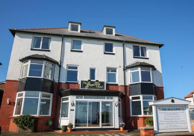 The Seacliffe – Whitby