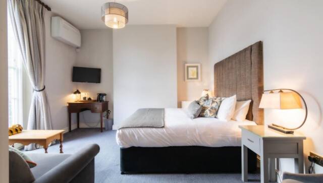 Tulse Hill Hotel