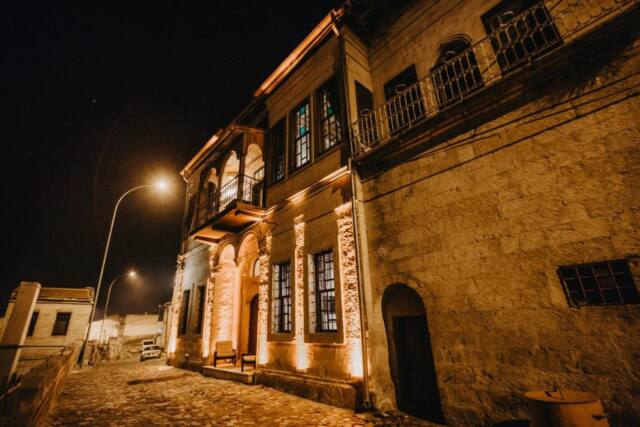 ÜÇ Güzeller Konağı