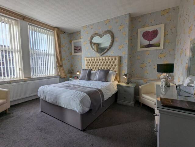 Valentine Lodge Over 25 Couples Only