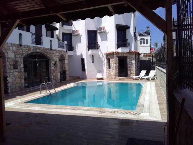 weekend bodrum hotel