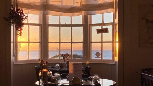 Whitecliff Guest House