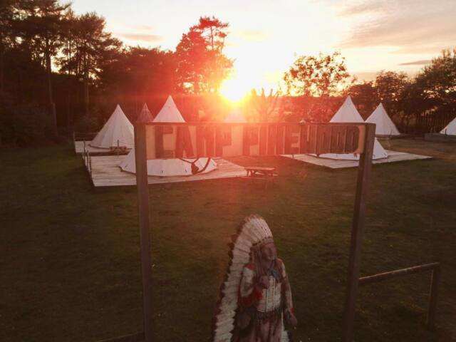 Pinewood Park – Tipis, Hot Tubs and Lodges